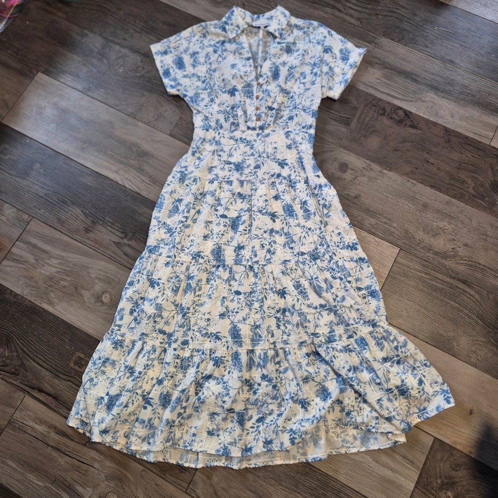 En Saison Blue White Floral Toile Eyelet Tiered Midi Dress Back Cutout Womens M
